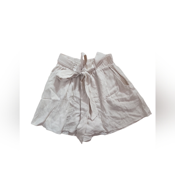 Sozy Anne Marie Linen Women's Cream Tie-Waist Shorts NWOT S - Picture 2 of 4
